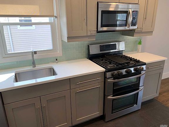 3rd image of 15-70 208th St
