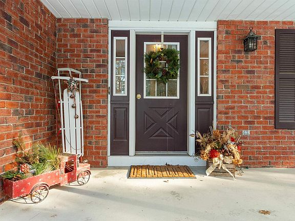 2nd image of 600 SEVENTH STREET