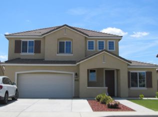 5117 Gleaming Gem Way, Bakersfield, CA 93313