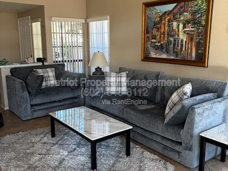 9705 E Mountain View Rd #1015 — Photo 3