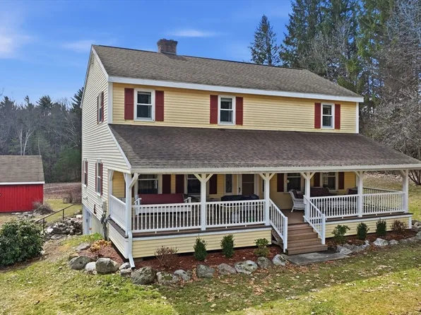 76 High St, Southampton, MA 01073