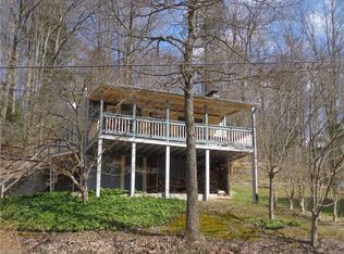 7534 Hillside Dr SW, Carrollton, OH 44615