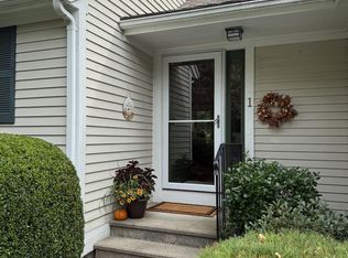 1 Upland Cir, Mashpee, MA 02649