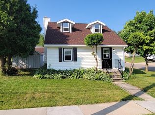 120 E Manchester St, Markesan, WI 53946