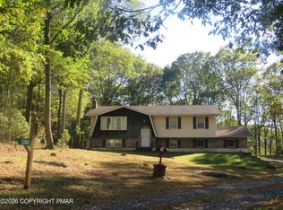 5186 Spring Dr, Swiftwater, PA 18370