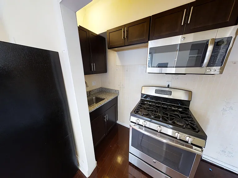 113 Comstock Ave — Photo 24