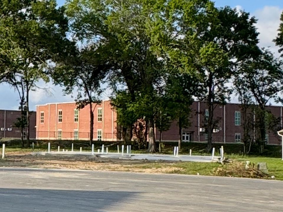1st image of 2608 Eloise Ct