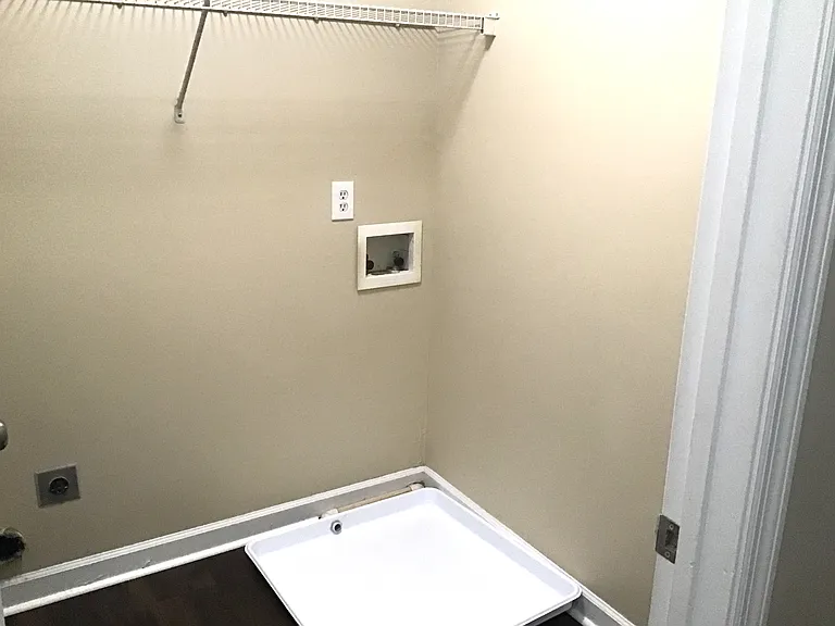 202 Curico Ln — Photo 26