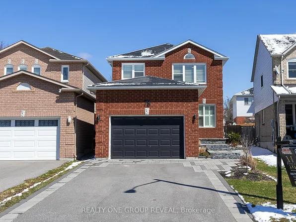 78 Fry Cres, Clarington, ON L1C 4Y3