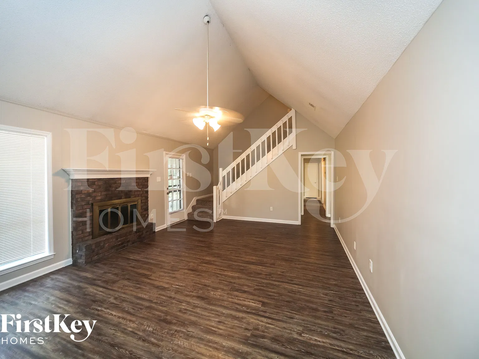 4 bed, 3.0 bath, 2243 sqft, $1,935 — Photo 3