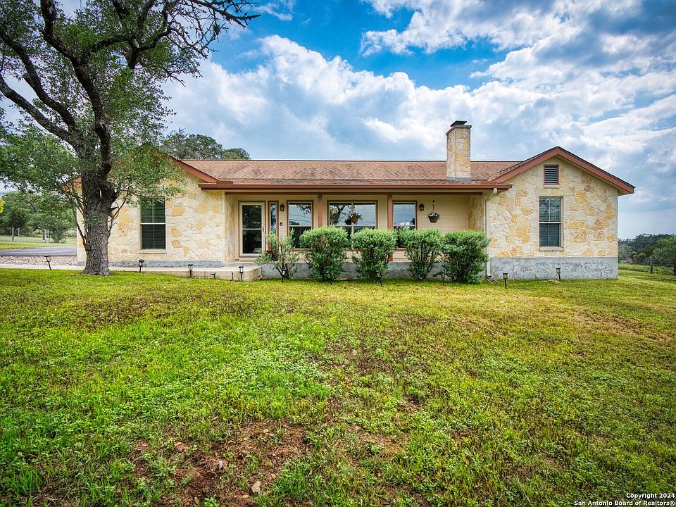 1st image of 145 majestic oaks