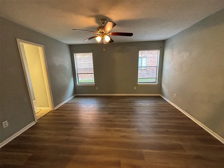 1506 Park Maple Dr — Photo 12