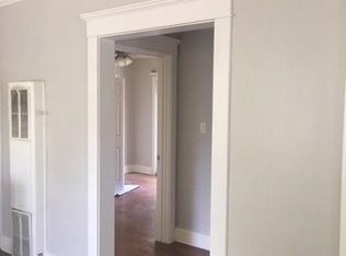 825 Merrill St, Houston, TX 77009