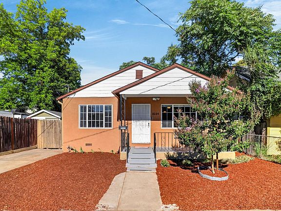 4th image of 3224 San Jose Way