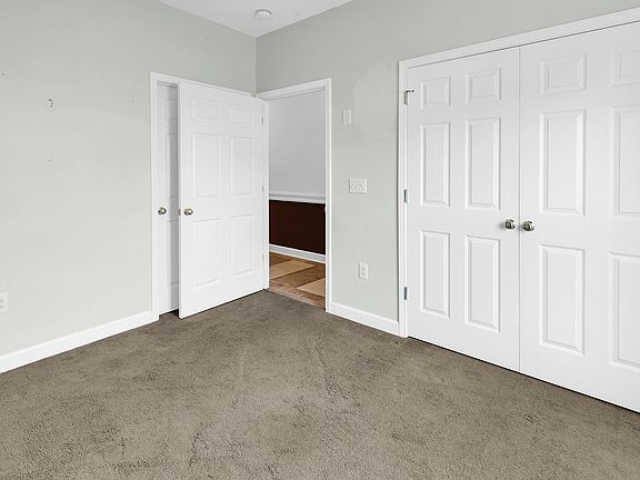 4th image of 125 Ashley Park Dr. #6-A