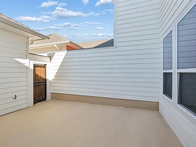 928 Marian Dr — Photo 24