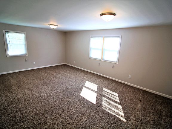 5th image of 3609 Navarre Dr