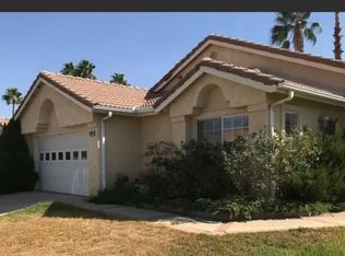 2890 Summer Set Cir, Banning, CA 92220