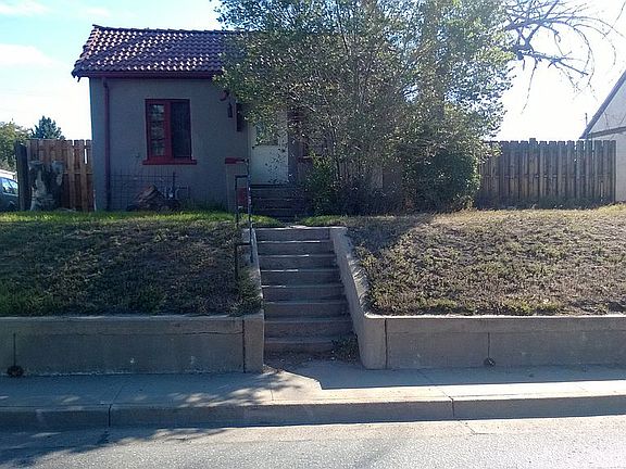 3rd image of 2946 N Sheridan Blvd