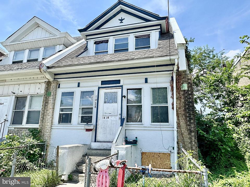 1st image of 1028 McDowell Ave
