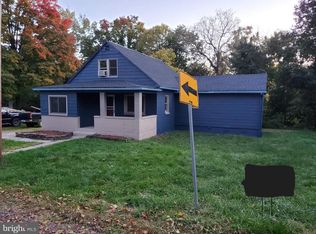 417 Edgewater Ave, Lewistown, PA 17044