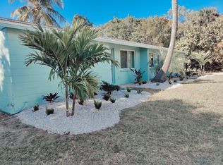 701 Gulf Bay Rd APT 1, Longboat Key, FL 34228