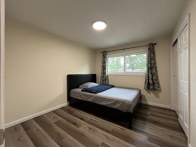 17688 NW Dogwood Ct — Photo 31