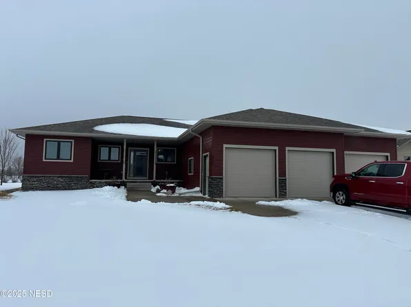 220 23rd Ave NW, Watertown, SD 57201