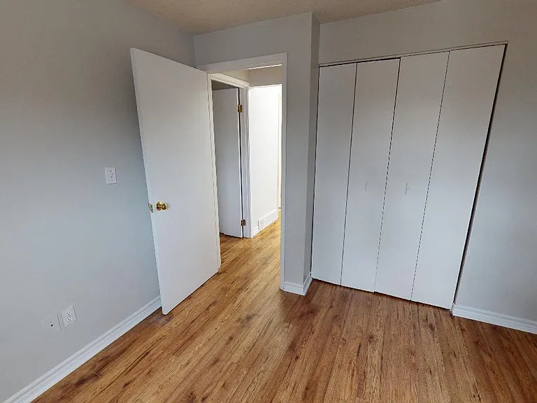 2728 Scarsdale Rd — Photo 4