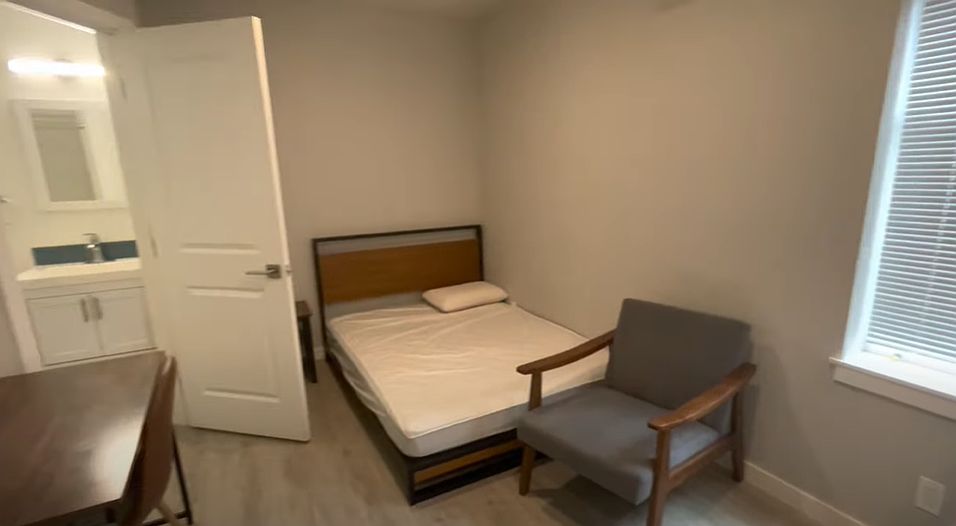 Unit 104