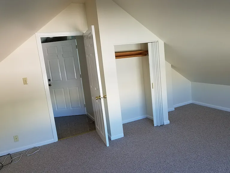 587 34th Ave #2 — Photo 3