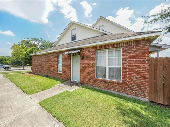 4000 Lake Beau Pre Blvd #100, Baton Rouge, LA 70820