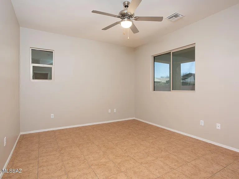 12073 W Hailey Ln — Photo 15