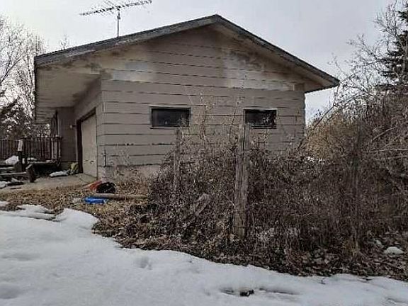 3rd image of 60537 County Road 12
