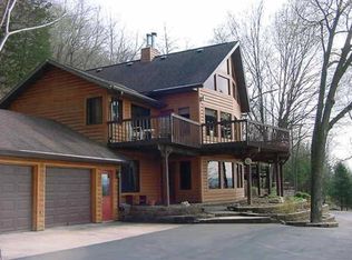 S7002 State Highway 35, De Soto, WI 54624