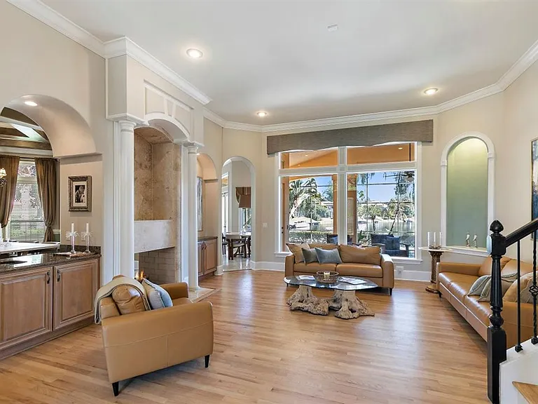 1321 Windsor Harbor Dr — Photo 5