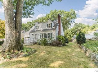 174 Dunn Ave, Stamford, CT 06905