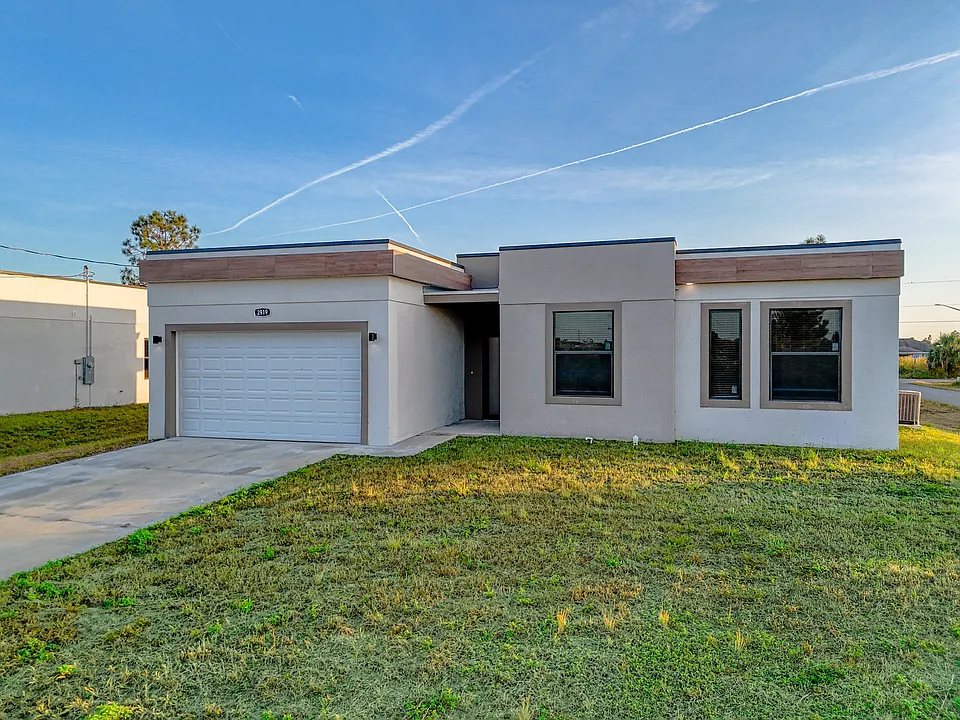 2919 65th St W