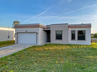 2919 65th St W, Lehigh Acres, FL 33971