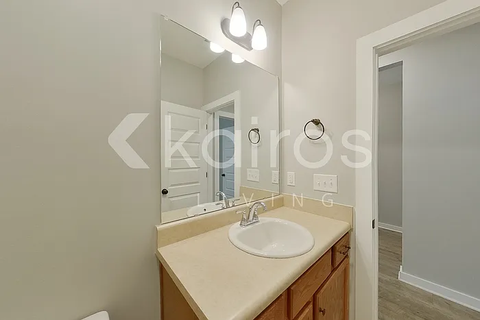 8005 Shadesbrook Dr — Photo 17