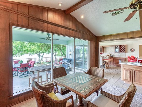 5th image of 1744 Bluebonnet Lane