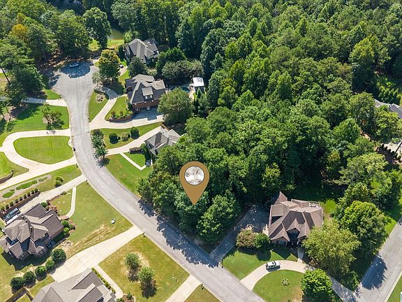 3rd image of 110 Waterford Cir #713