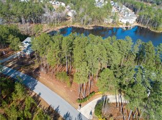 82 Broadlake Ln, Spring Lake, NC 28390