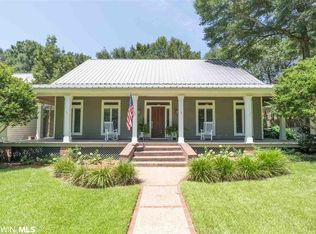 703 Jordan Ln E, Daphne, AL 36526