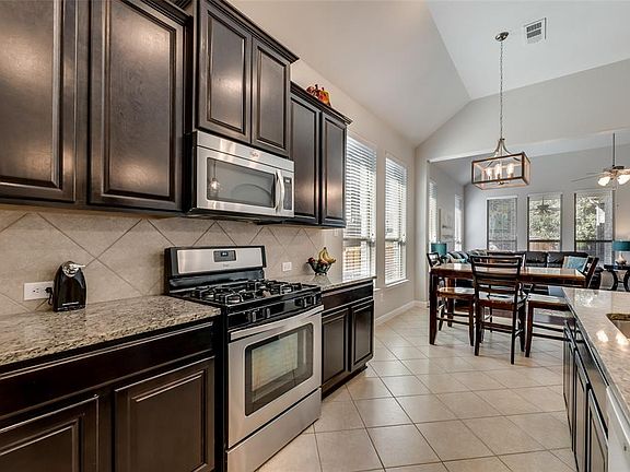 5th image of 5120 Blackwood Dr