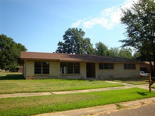1st image of 2718 Weaver Pl