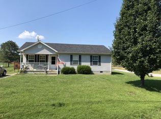 230 E Kentucky Ave, Junction City, KY 40440