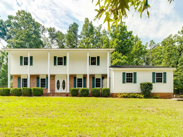 445 Lakemont Dr, Chapin, SC 29036