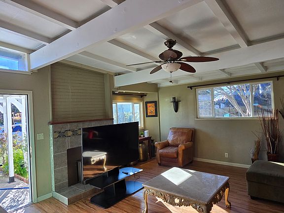 3rd image of 3837 Sunnyvale Ave
