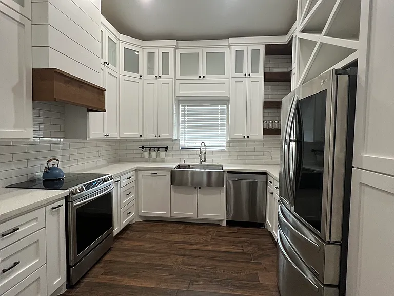 7228 Dominica Dr — Photo 17